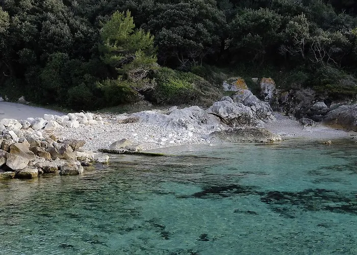 Daire Cacini Dvori Lastovo